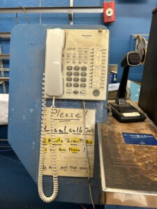 Dan & Whits Telephone